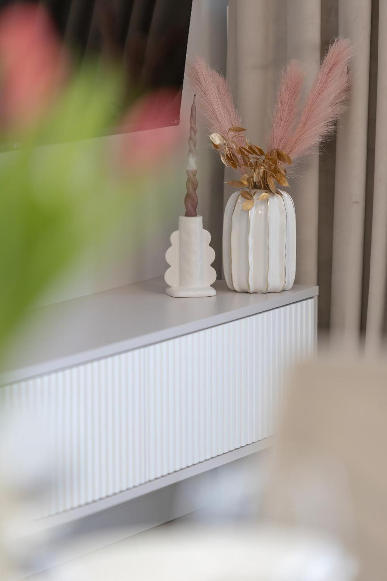 Stylish With Balcony 7th Floor By Renters Warschau