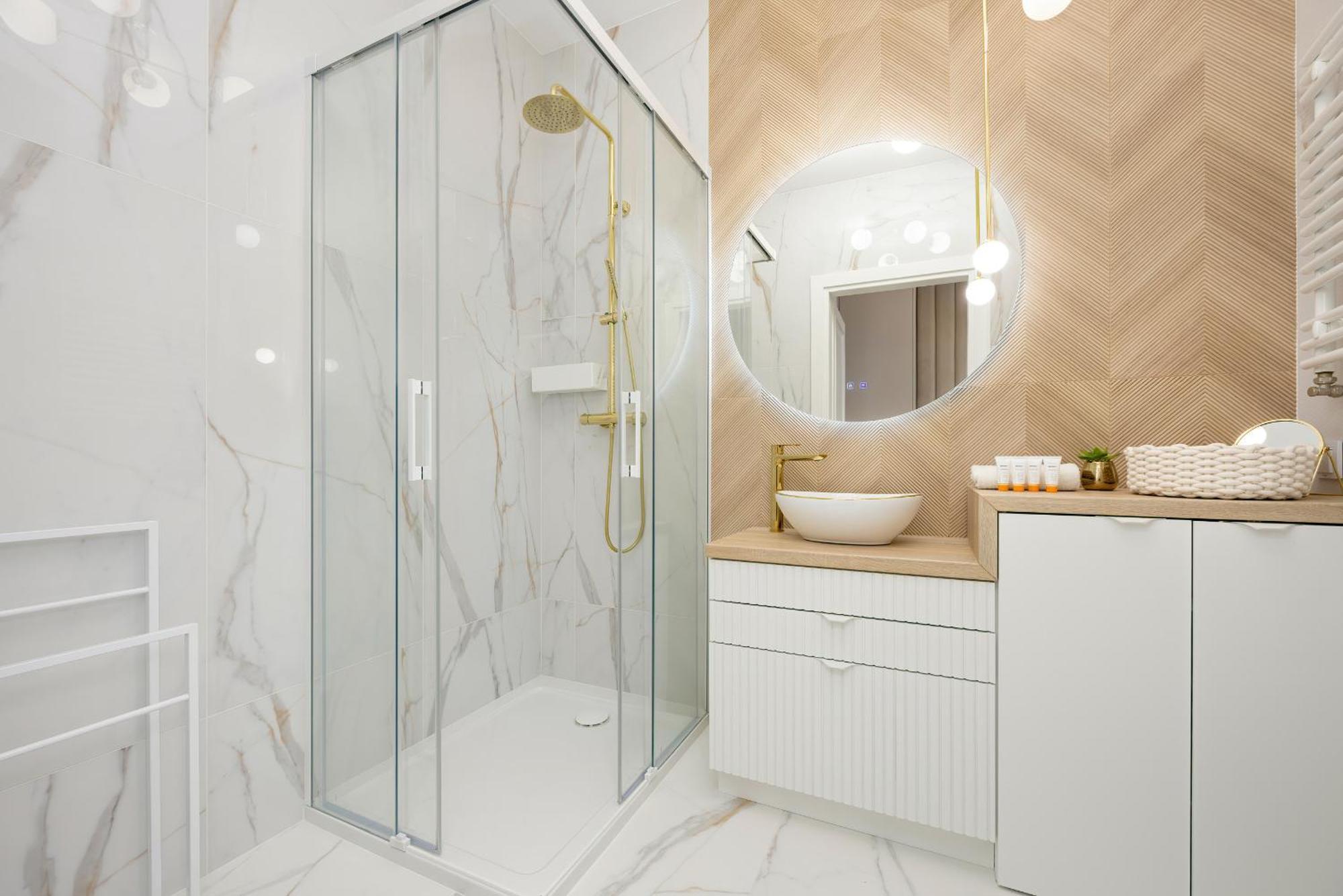 Stylish With Balcony 7th Floor By Renters Butas Warsaw